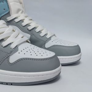 خرید اینترنتی کتونی پرطرفدار جردن وان ساقدار Nike Jordan