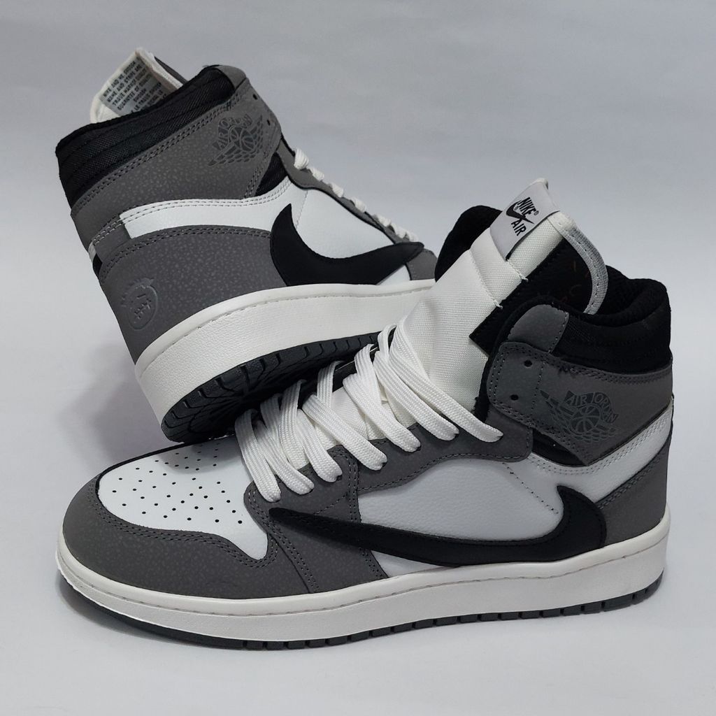 قیمت ارزان کتونی پرطرفدار و ترند نایک ترویس ساقدار Nike Travis