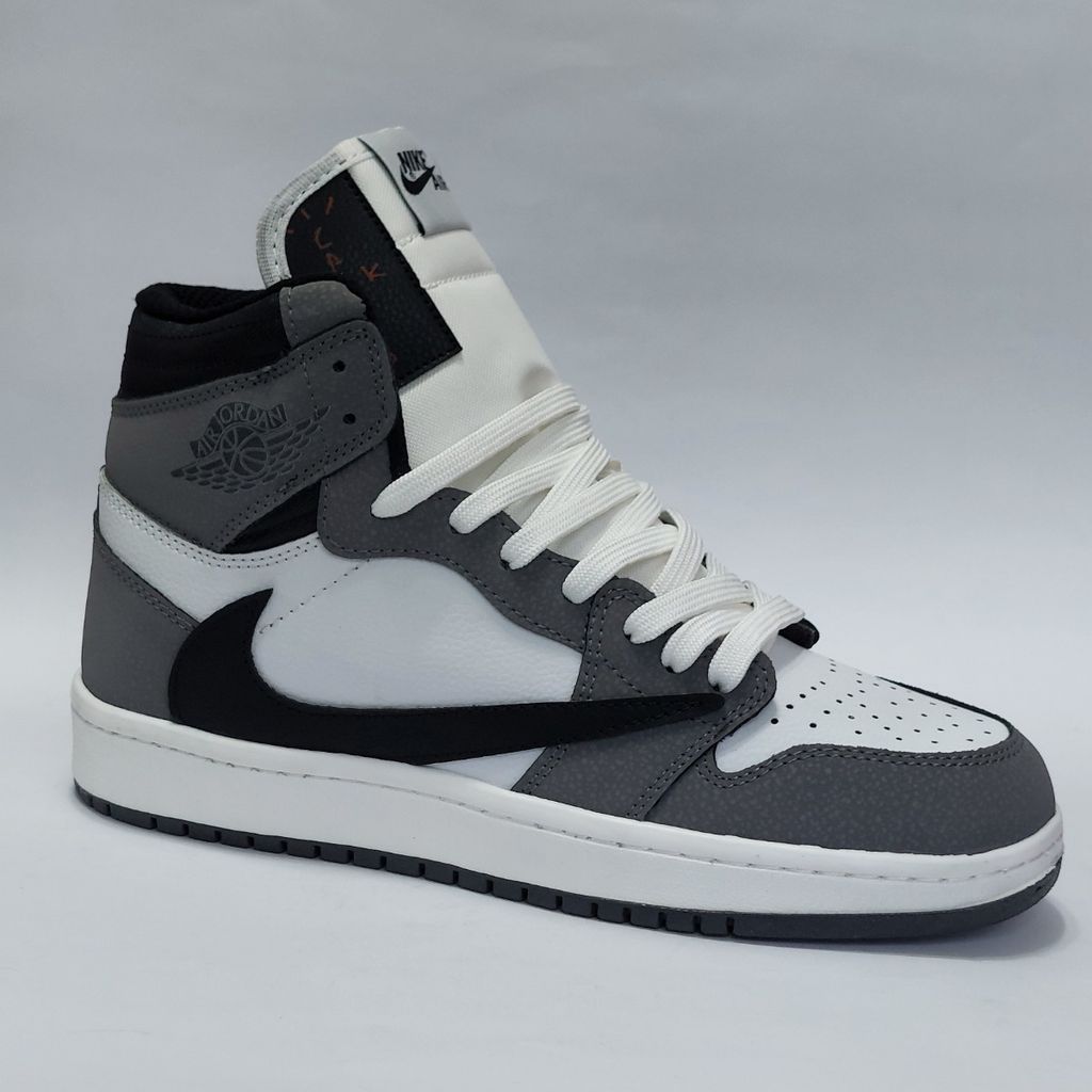 خرید اینترنتی کتونی پرطرفدار و ترند نایک ترویس ساقدار Nike Travis