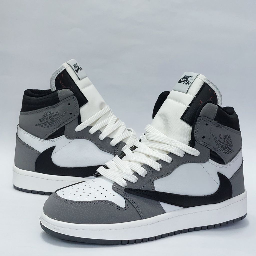 قیمت کتونی پرطرفدار و ترند نایک ترویس ساقدار Nike Travis