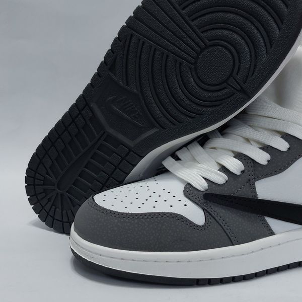 کتونی پرطرفدار و ترند نایک ترویس ساقدار Nike Travis