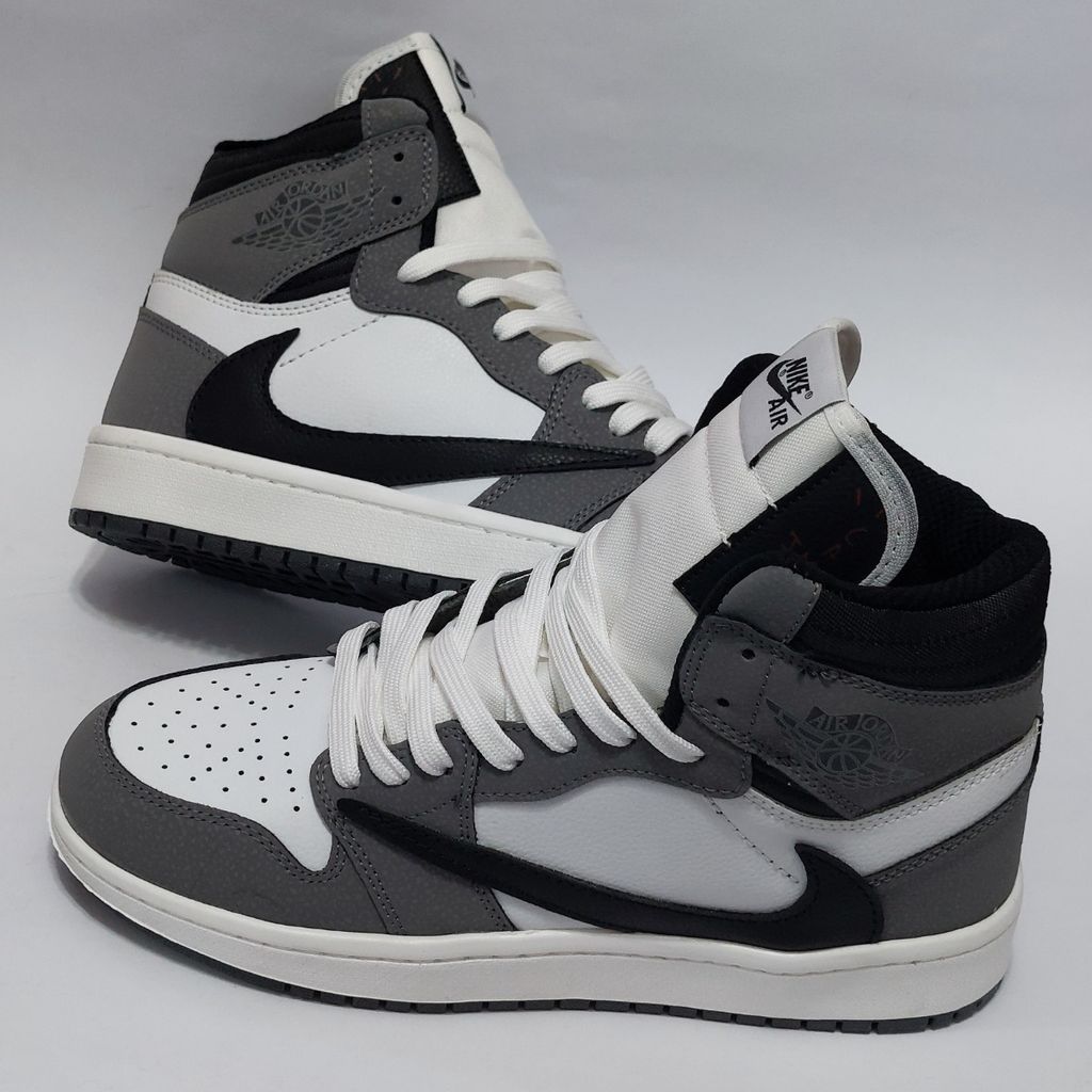 مشخصات کتونی پرطرفدار و ترند نایک ترویس ساقدار Nike Travis