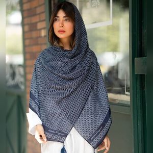 مشخصات شال نخ پنبه چهارفصل