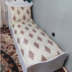 روتختی یکنفره کرم شیری قهوه ای روکش تشک کشدوزی شده یک نفره