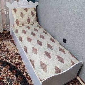 قیمت ارزان روتختی یکنفره کرم شیری قهوه ای روکش تشک کشدوزی شده یک نفره