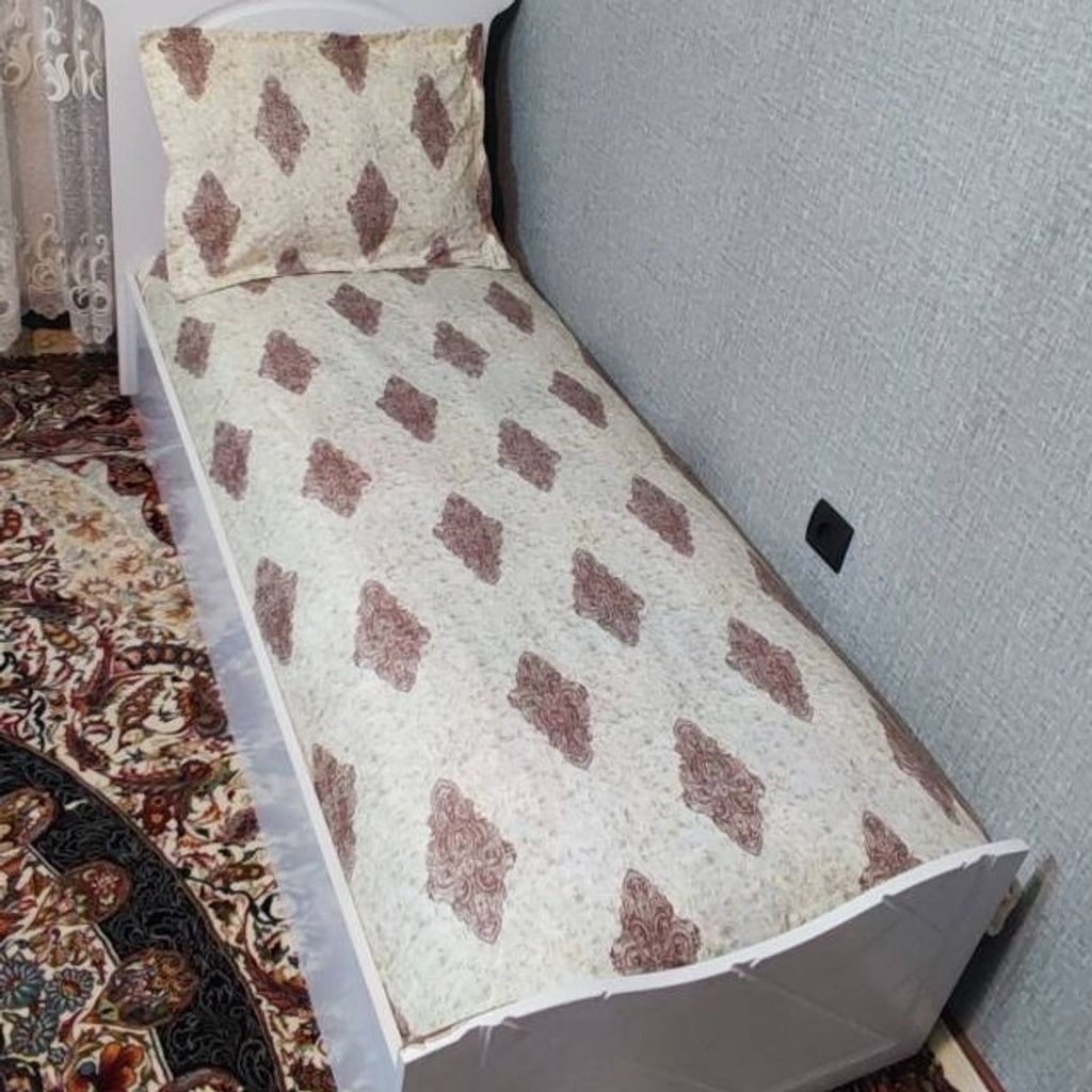قیمت روتختی یکنفره کرم شیری قهوه ای روکش تشک کشدوزی شده یک نفره