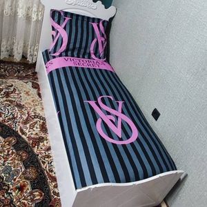 خرید انلاین روتختی یک نفره ویکتوریا سکرت طوسی مشکی صورتی Victoria Secret