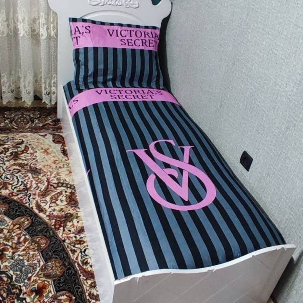 فروش اینترنتی روتختی یک نفره ویکتوریا سکرت طوسی مشکی صورتی Victoria Secret