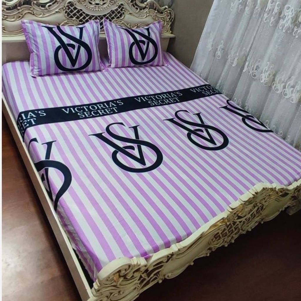 فروش اینترنتی روتختی دونفره طرح ویکتوریا سکرت سفید صورتی روکش دونفره Victorias Secret