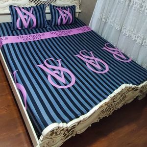 قیمت روتختی دونفره ویکتوریا سکرت نیم ست روکش دونفره ویکتوریا سکرت Victoria.s Secret