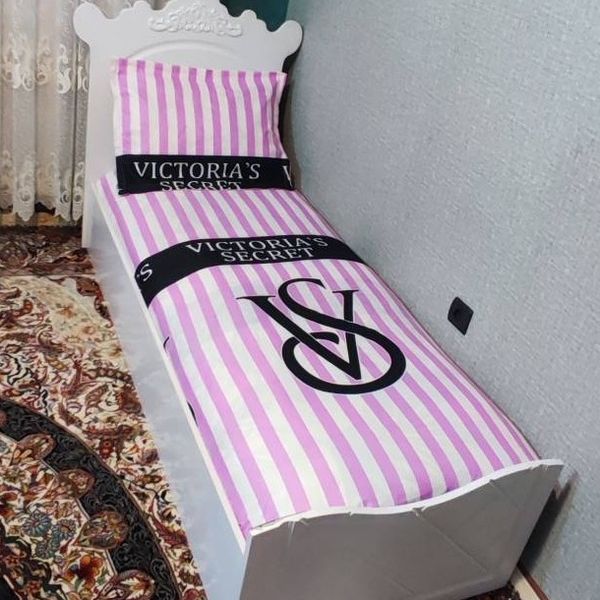 روتختی یک نفره ویکتوریا سکرت روکش تشک راه راه  صورتی