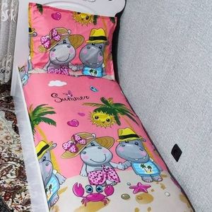 خرید آنلاین روتختی یکنفره عروسکی دخترانه صورتی کشدوزی شده با روبالش