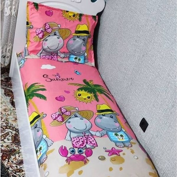 روتختی یکنفره عروسکی دخترانه صورتی کشدوزی شده با روبالش