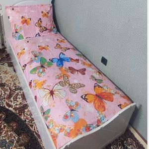 قیمت ارزان روتختی یکنفره زمینه صورتی پروانه روکش تشک پروانه روبالش پروانه