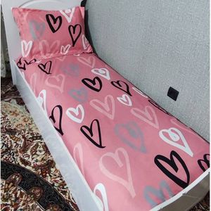 خرید انلاین ملحفه یک نفره صورتی قلبی روتختی یک نفره صورتی