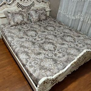 قیمت روتختی دونفره کرمی رنگ روتختی قهوه ای روکش تشک دونفره زمینه کرم قهوه ای