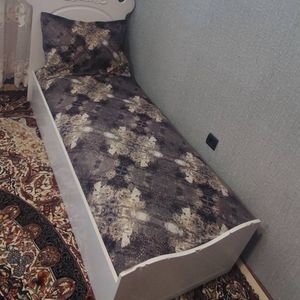 خرید اینترنتی روتختی یک نفره با روبالش زیپ دار کامل کشدوزی کرم طوسی