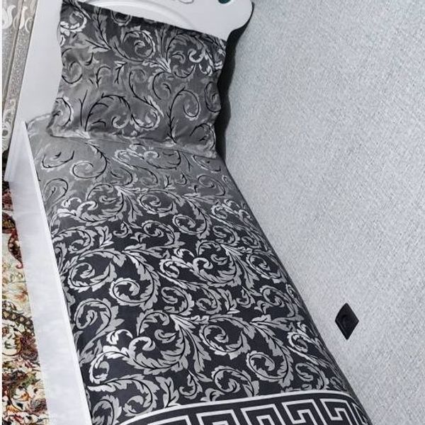 روتختی یکنفره ورساچ سیاه طوسی روکش تشک ورساچه مشکی سایه طوسی