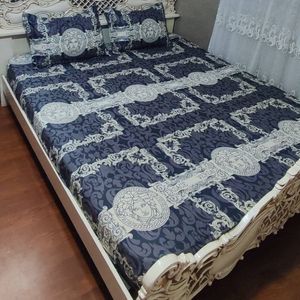 روتختی دونفره ورساچه سفید کرم طوسی روکش تشک ورساچ طوسی سفید کرم