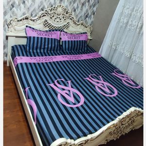 ملحفه نیم ست روتختی تخت دونفره ویکتوریا سکرت طوسی صورتی