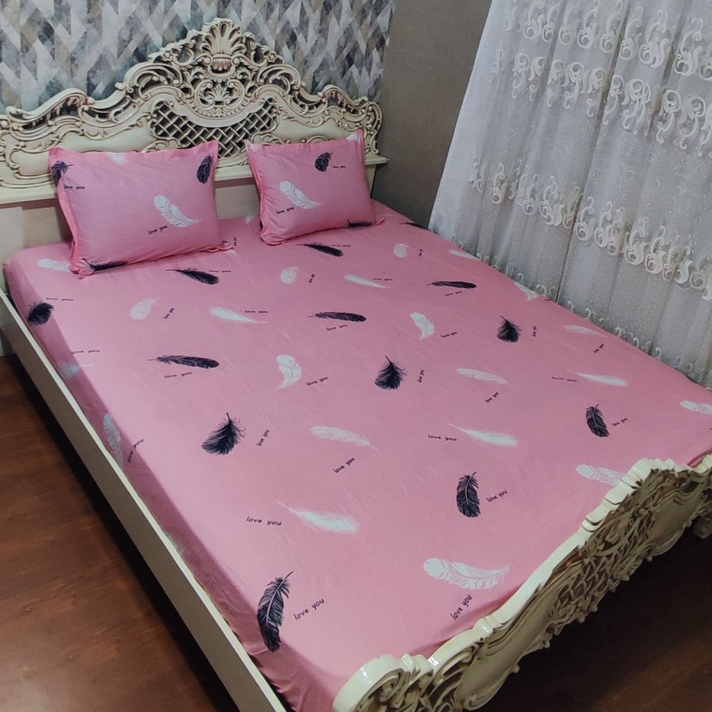 فروش اینترنتی روتختی تخت دونفره 3تکه پردار لاو زمینه صورتی