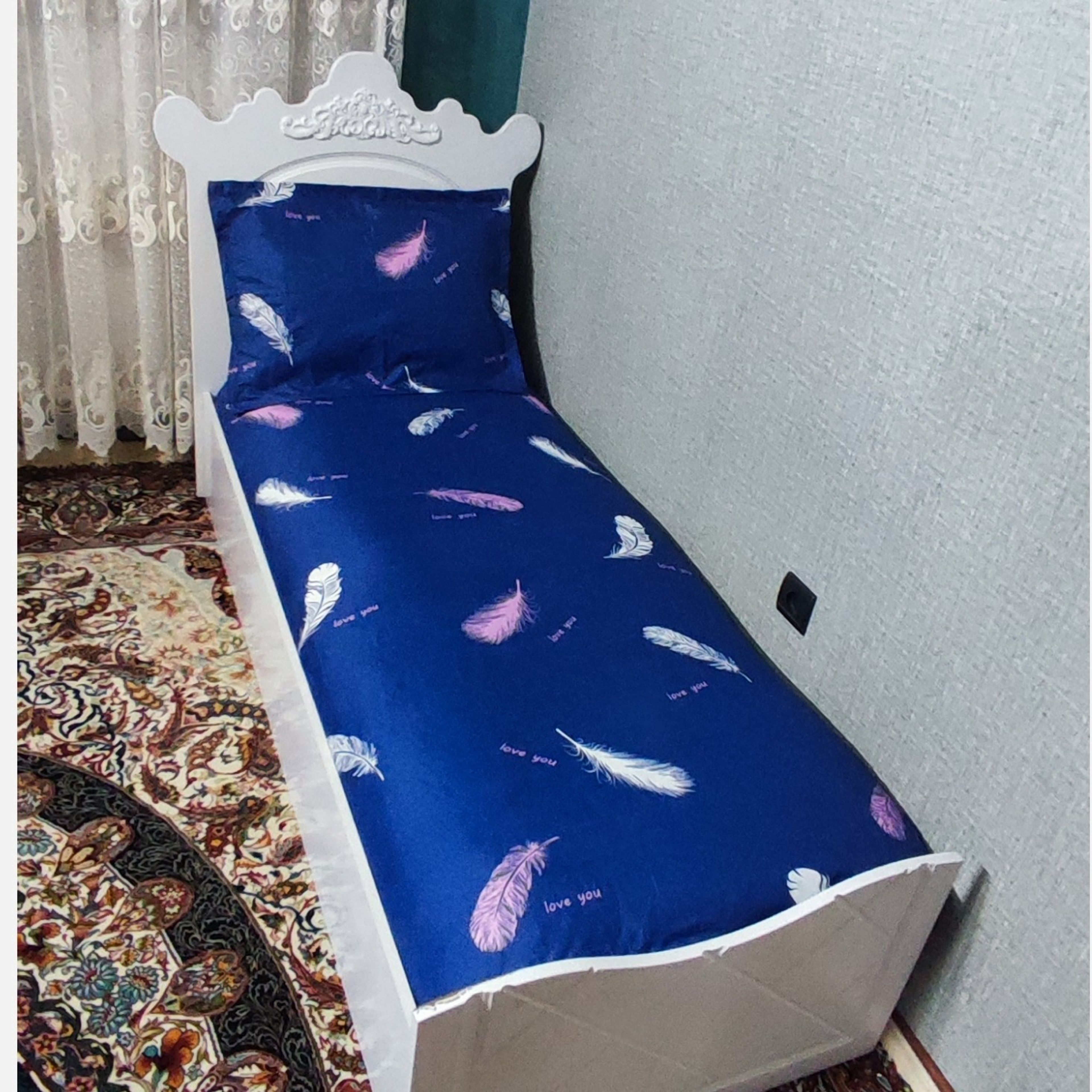 خرید اینترنتی روتختی یک نفره و روبالش پردار لاو زمینه سورمه ای