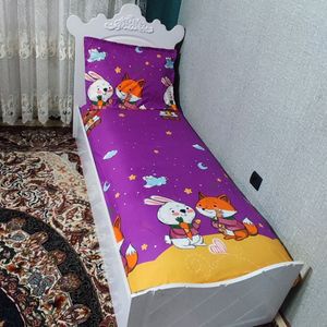 مشخصات نیم ست روتختی دورکش و روبالش طرح روباه و خرگوش فانتزی زمینه بنفش