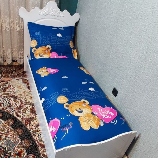 روتختی نیم ست ملافه کشدوزی و روبالشی عروسکی طرح خرس قلبی لاو