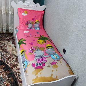 فروش اینترنتی ملحفه تخت ملافه عروسکی فانتزی اسب ابی زمینه صورتی