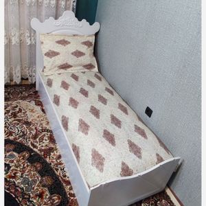 قیمت ارزان روتختی دوتکه تخت یکنفره طرح دار قهوه ای زمینه کرم