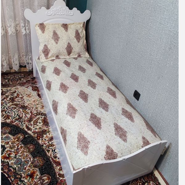 روتختی دوتکه تخت یکنفره طرح دار قهوه ای زمینه کرم