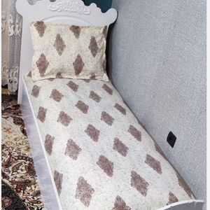 مشخصات روتختی دوتکه تخت یکنفره طرح دار قهوه ای زمینه کرم