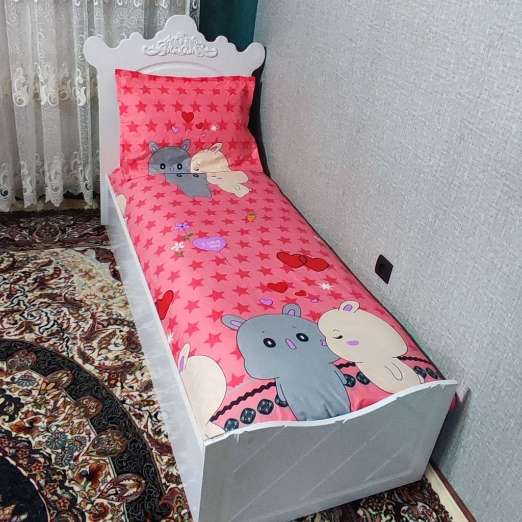 قیمت ملحفه دورکش عروسکی فانتزی وروبالشی طرح فانتزی زمینه صورتی