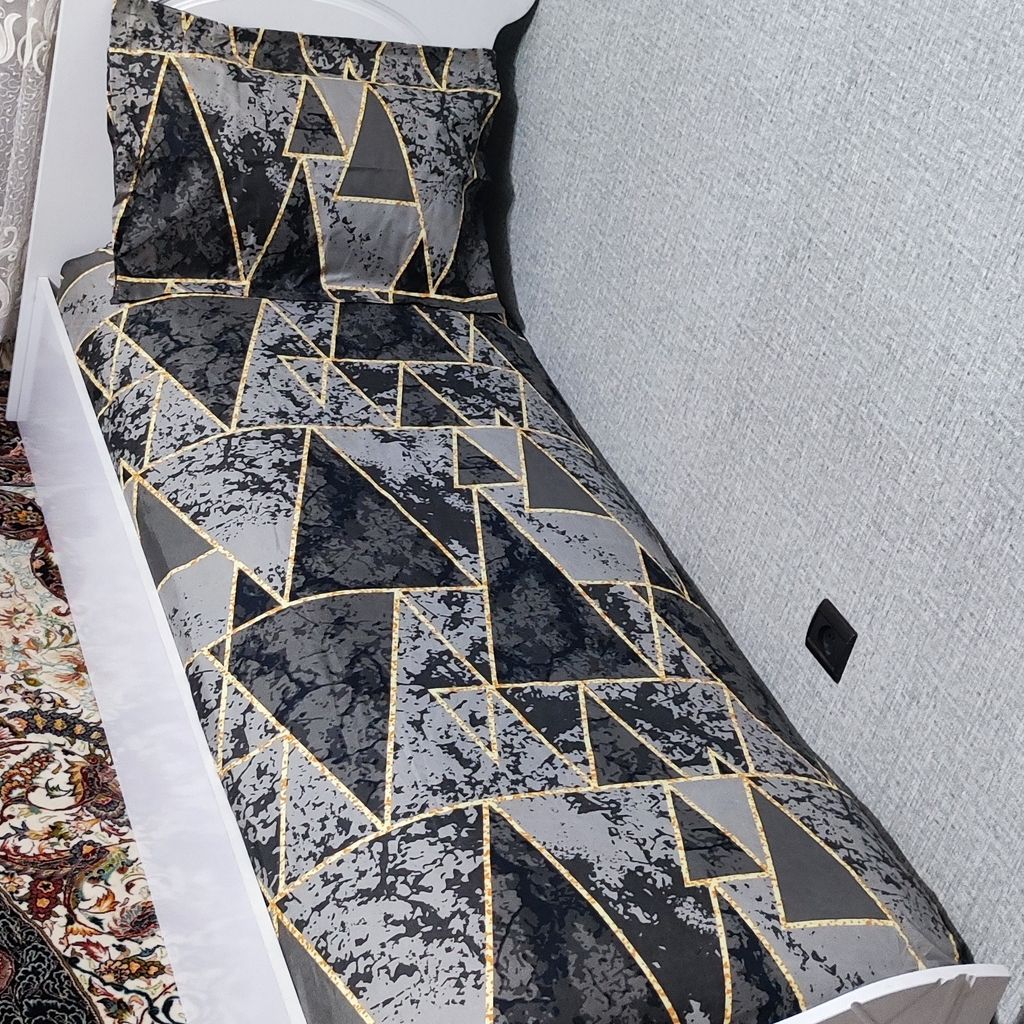 مشخصات روتختی دورکش تخت یک نفره مثلثی خط طلایی