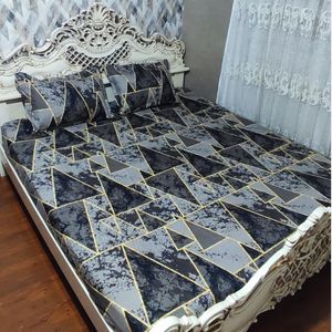 روتختی دونفره کشدار مثلثی خط طلایی