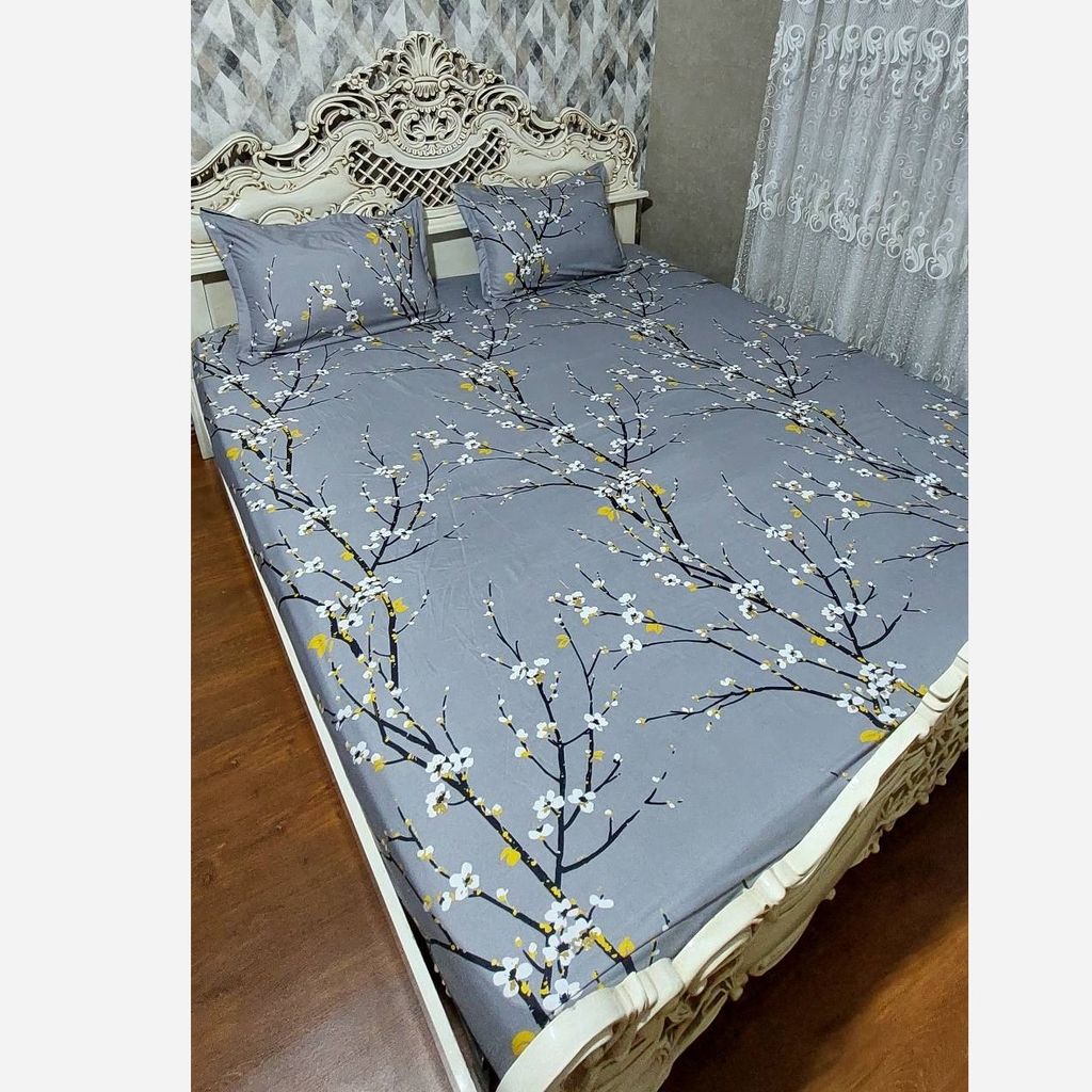 خرید اینترنتی روتختی دورکش تخت دونفره طرح شکوفه طوسی روشن