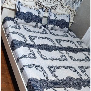 قیمت ملحفه کشدوزی تخت دونفره همراه با دوعدد روبالش ورساچ روشن 