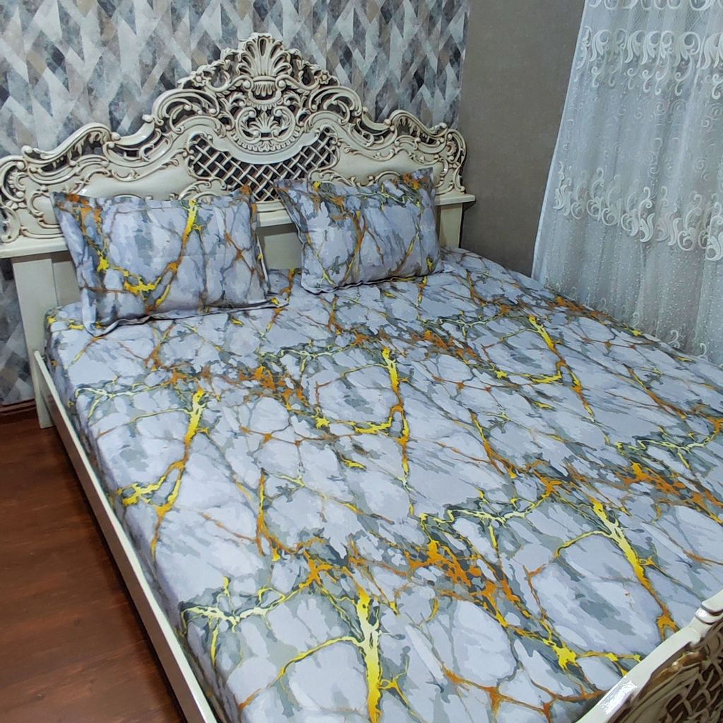 قیمت نیم ست روتختی کشدار دونفره طرح مرمر سفید طلایی