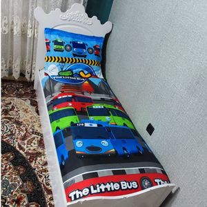 نیم ست روتختی دوتیکه ملحفه دورکش یک نفره طرح تایو اتوبوس کوچک