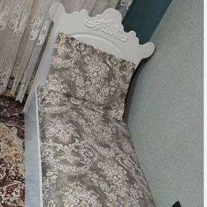 قیمت ملحفه تخت یک نفره دورکش و روبالش گلدار 