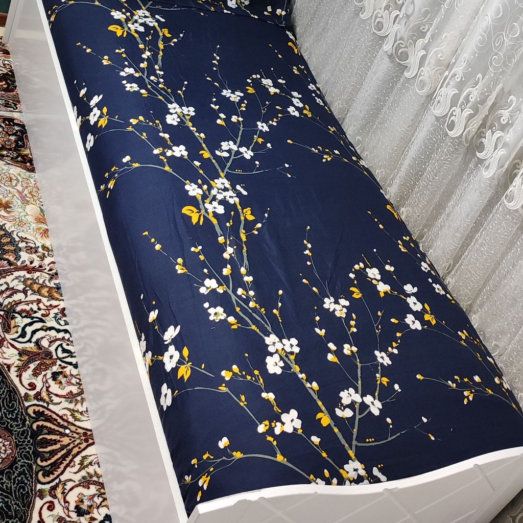 قیمت ارزان ملحفه دورتادور کشدوزی شده تشک تخت تک نفره طرح شکوفه سورمه ای