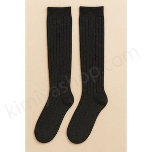 جوراب پشمی زنانه زیر زانو رنگ مشکی – برند کوکو هانا (Coco & Hana)
