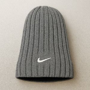 کلاه مردانه نایکی طوسی