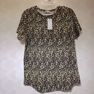 تیشرت زنانه طرح پلنگی