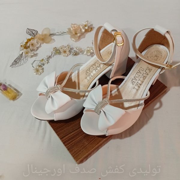 کفش مجلسی زنانه و دخترانه نگین خارجی