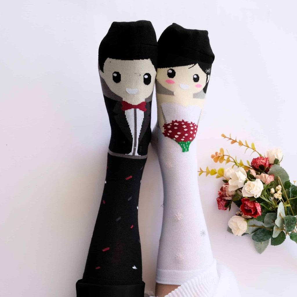 فروش اینترنتی جوراب ساقدار لنگه به لنگه عروس داماد