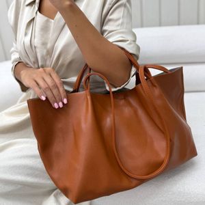 خرید انلاین کیف دلسا .