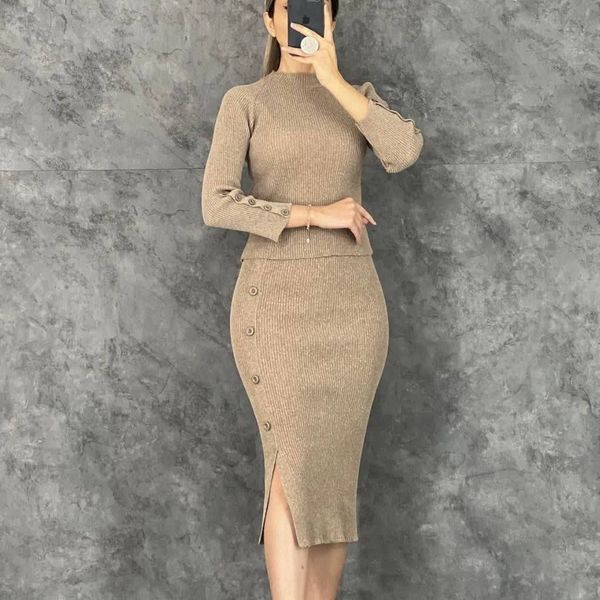 بلوز دامن آستین دکمه