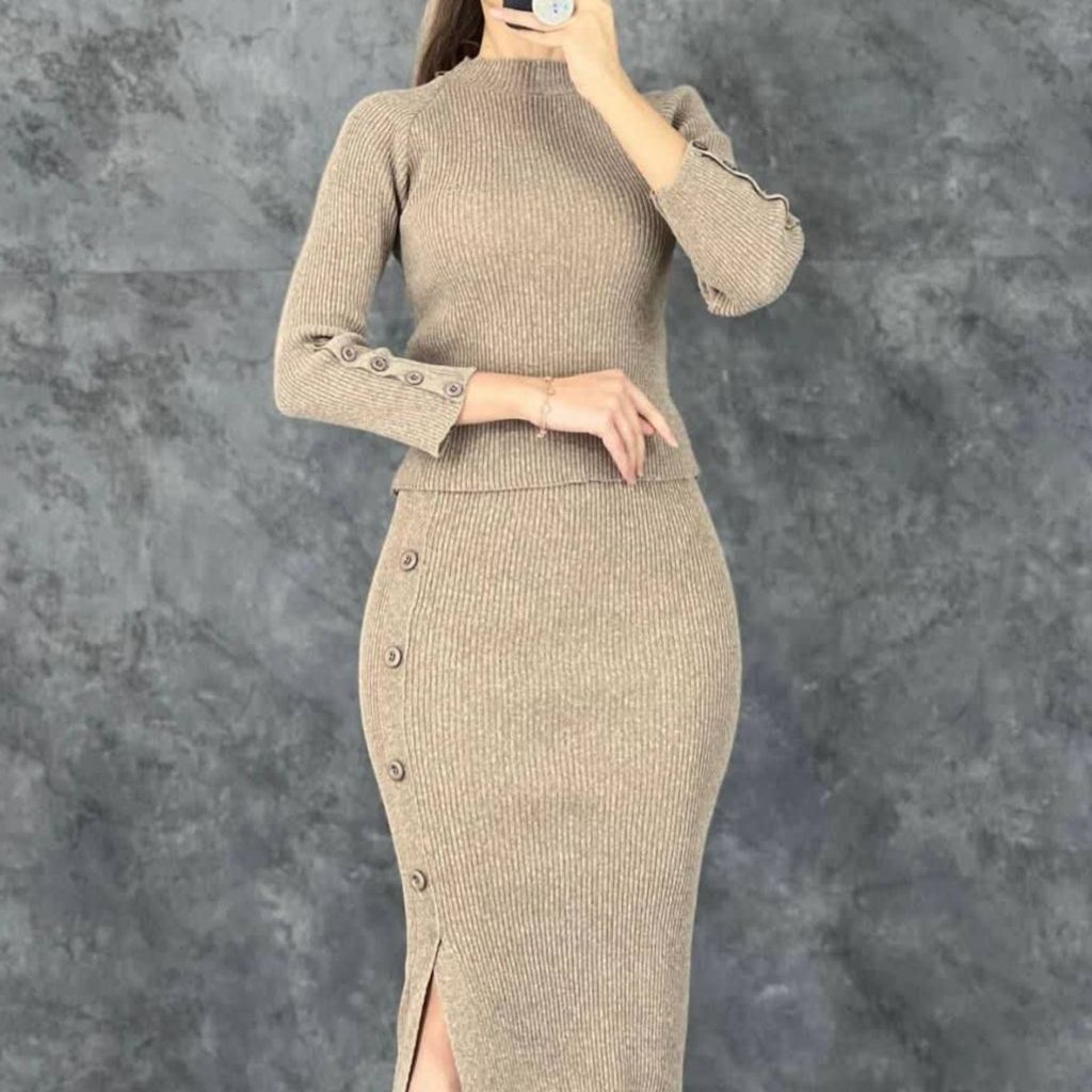 فروش اینترنتی بلوز دامن آستین دکمه