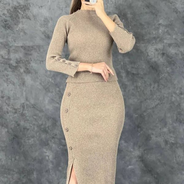 بلوز دامن آستین دکمه